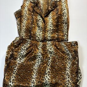 Ivy & Annabelle Wild Animal Print Intimates sleep set